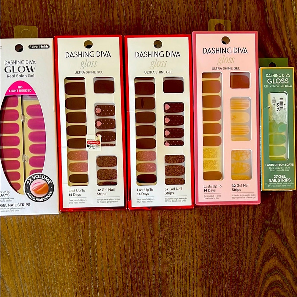 Dashing Diva Gloss nail strips Bundle 5 NIB